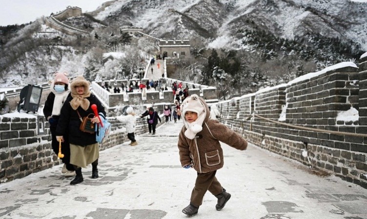 Beijing Breaks 70-years-Cold-Record: Sub-Zero Temperatures Grip China