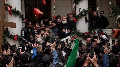 Syria: Burning of a Christmas Tree  Sets Off Protests