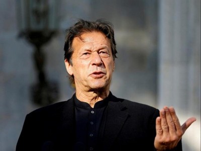 पाकिस्तान अमेरिका और चीन के बीच एक पुल की तरह काम करना चाहता है: इमरान खान