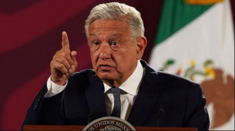 President of Mexico asks citizens to refuse narco handouts
