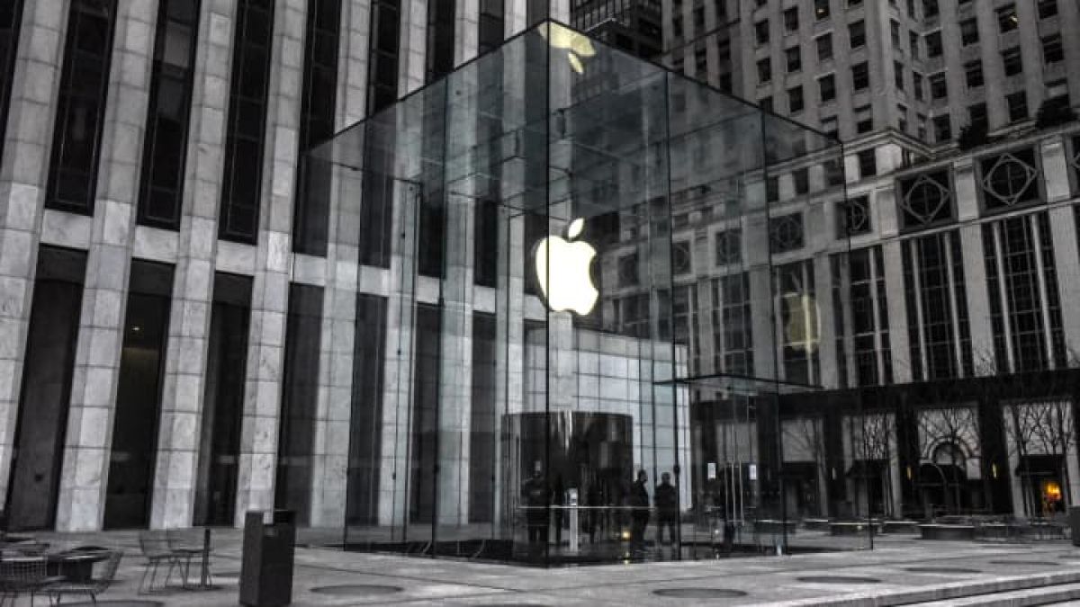 Apple ने व्यक्तिगत रूप से खरीदारी के लिए अपने सभी NYC स्टोर बंद कर दिए, यहाँ पर क्यों
