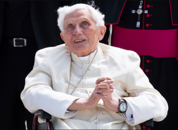 Pope requests extra prayers for Benedict XVI, who is 