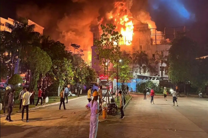 10 people have died in a hotel fire near the Cambodian border