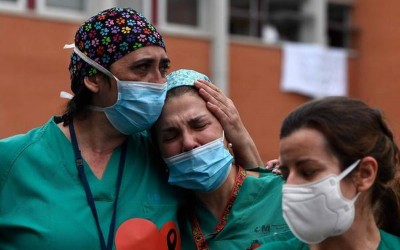 पाकिस्तान में 10 हजार के पार हुआ कोरोनावायरस की मौत का आंकड़ा