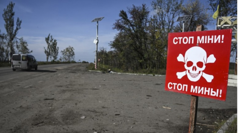 NGO: Ukrainian army used illegal mines to injure its own civilians