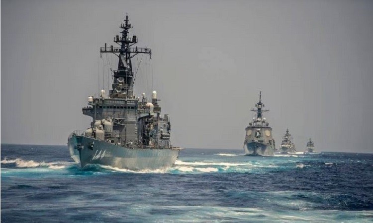 US and Japanese Navies Conduct Joint Exercises Amidst Rising Tensions in Pacific