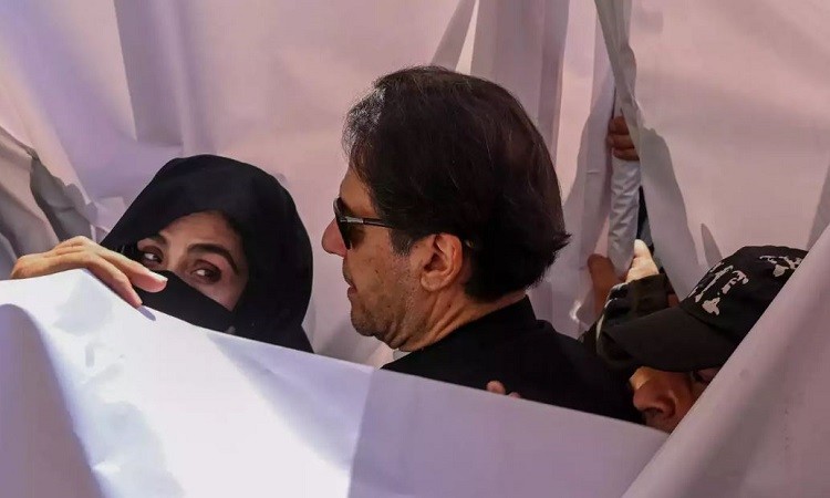 Former Pakistani PM Imran Khan, Wife Sentenced to 7 Years for Unlawful Marriage