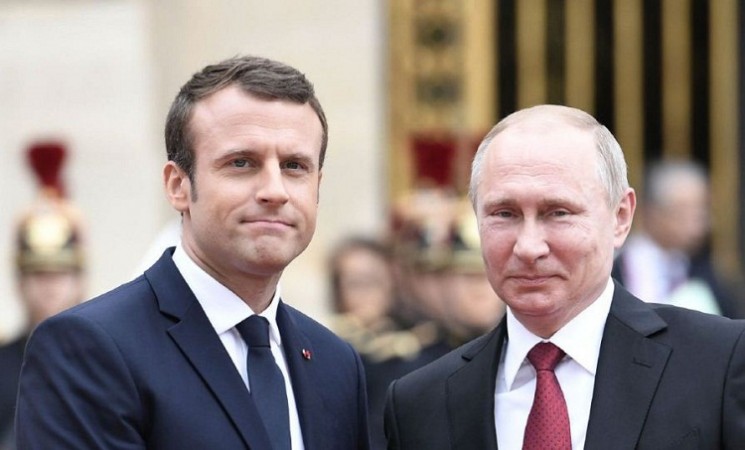 Putin, Macron once again discuss Ukraine issue over phone