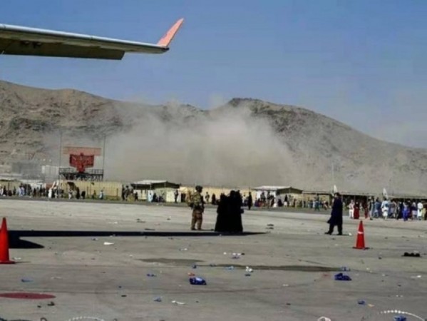 Single explosive device used in Kabul airport attack: United States