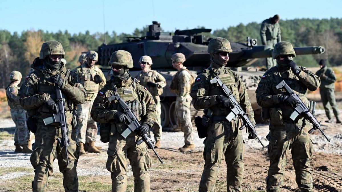 The US deploys more troops in Poland amid Ukraine tensions