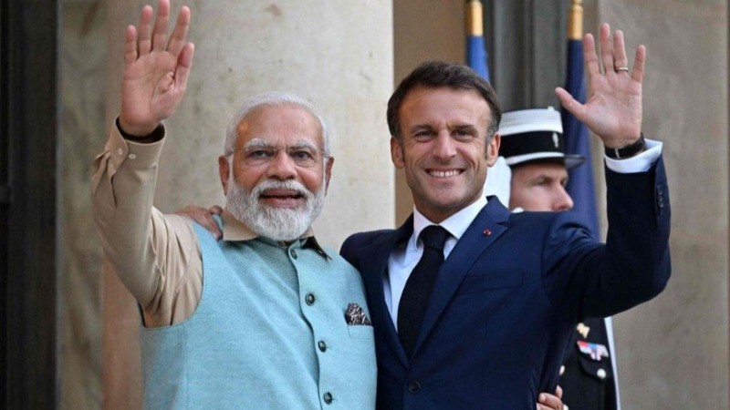 PM Modi Meets French President Macron, to Co-Chair AI Summit