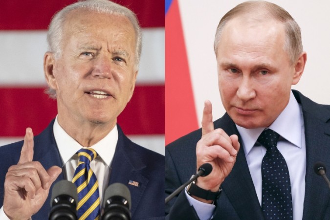US president Biden and Putin talk over the phone about the Ukraine crisis