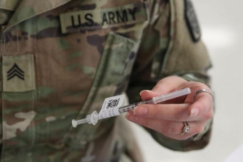 अमेरिकी सेना के एक तिहाई लोगों ने कोरोना वैक्सीन से किया इनकार: पेंटागन