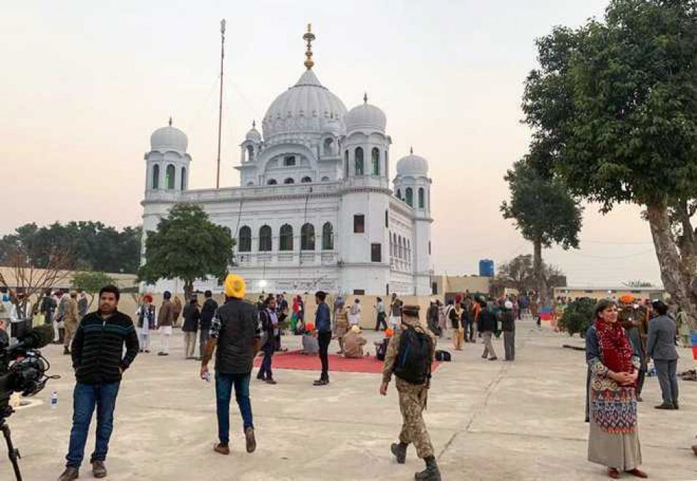 After 74 years, two branches of a family reunite in Kartarpur, Pakistan