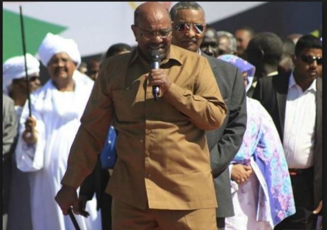Sudanese protester Osman Sulaiman protest against President Omar al-Bashir