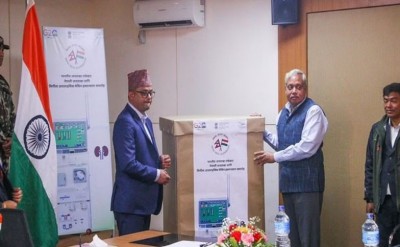 India donates 20 kidney dialysis machines to Nepal
