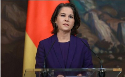 German FM Baerbock warns against guessing Russian decisions on Ukraine