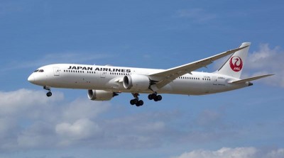 Japan orders airlines to ground Boeing 777 jets after US incident