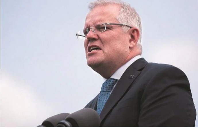 Scott Morrison pledges no cuts to universal healthcare if re-elected