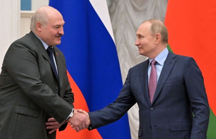 रूस को पश्चिमी देशों द्वारा तीसरे विश्व युद्ध में धकेल दिया जा रहा है: बेलारूस के राष्ट्रपति