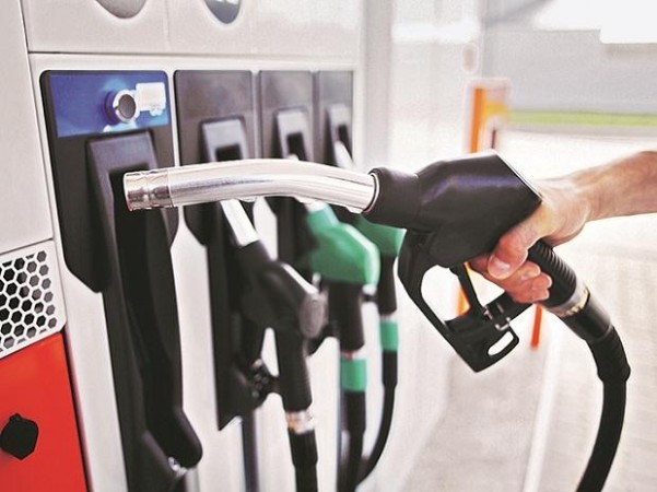 Pakistan hikes petrol price by Rs 2.31 per litre