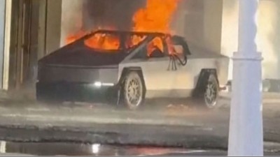 Tesla Cybertruck Explodes Outside of Trump Hotel in Las Vegas: Investigations Underway