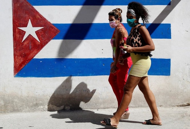 क्यूबा ने कोविड वृद्धि के जवाब में सीमा प्रतिबंधों को मजबूत किया