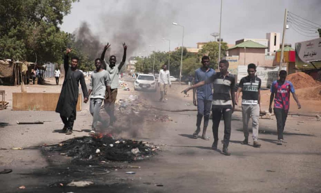 Sudan street protests: 1 killed, 30 injured