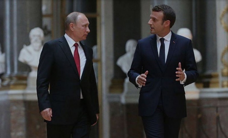 Putin, Emmanuel  Macron Discuss upcoming  Moscow Meeting on Karabakh