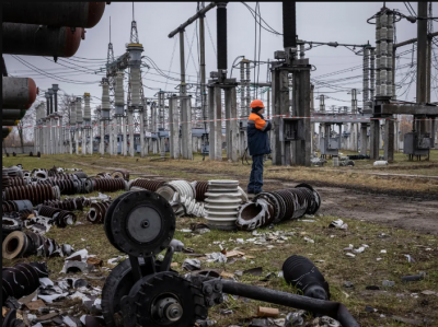 Workers at a Ukrainian power plant struggle to save their 