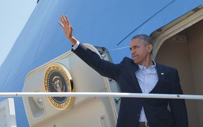 President Obama takes his last flight on Air Force One