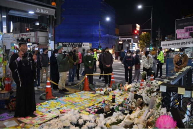 Police in South Korea attribute a fatal Halloween crush to poor planning and response
