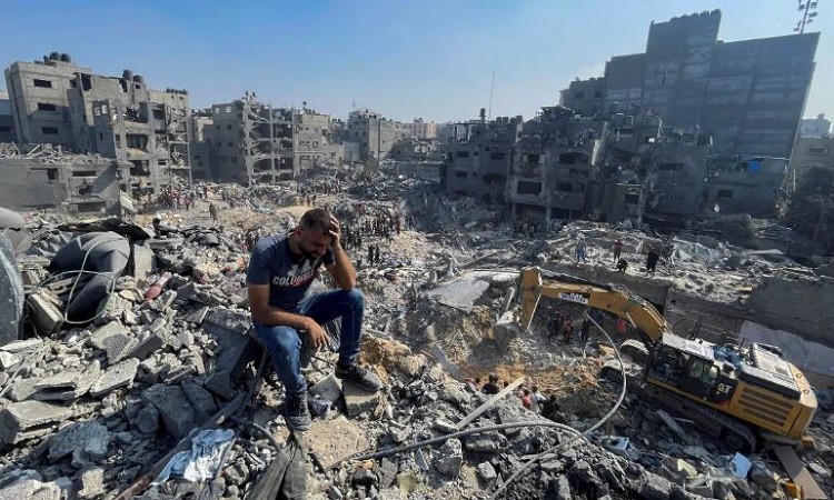 Gaza's 100 Days of War: Israel's Relentless Assault Sparks Humanitarian Crisis