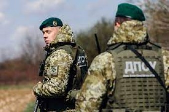 नाटो ने  रूसी सैनिकों को यूक्रेनी सीमा के पास रहने के लिए मजबूर किया