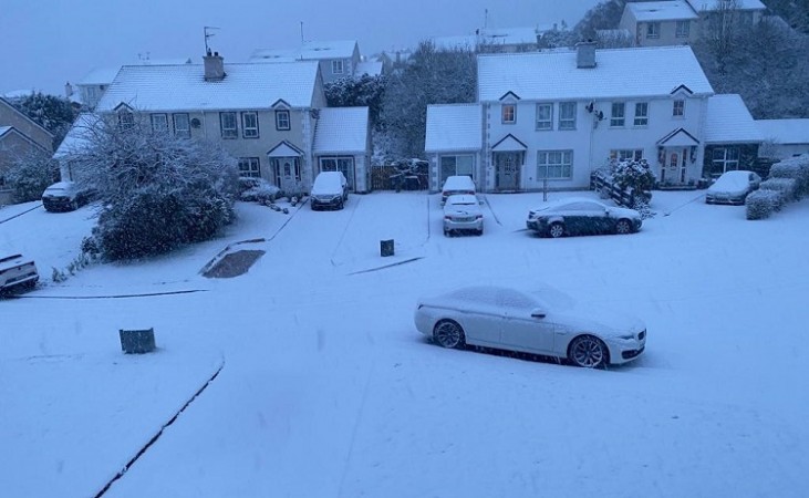 IRELAND: 30 Schools Closed, Donegal and Mayo Frozen in Snowfall