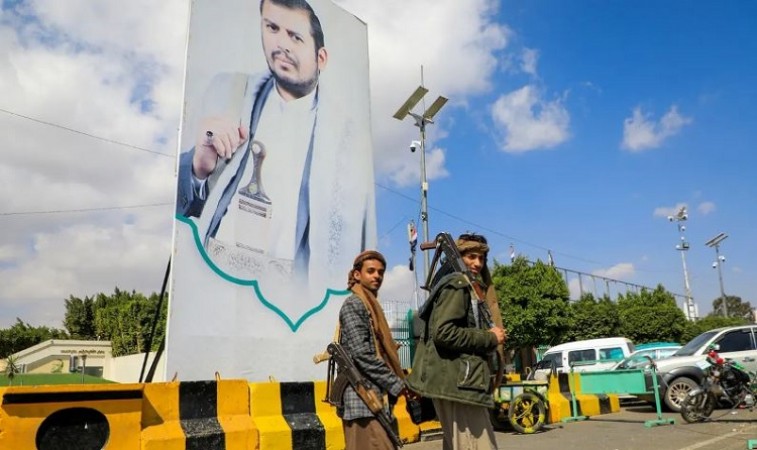 Houthi Rebels Adopt Direct Confrontation with U.S. Amid Biden's Admission of Airstrike Ineffectiveness