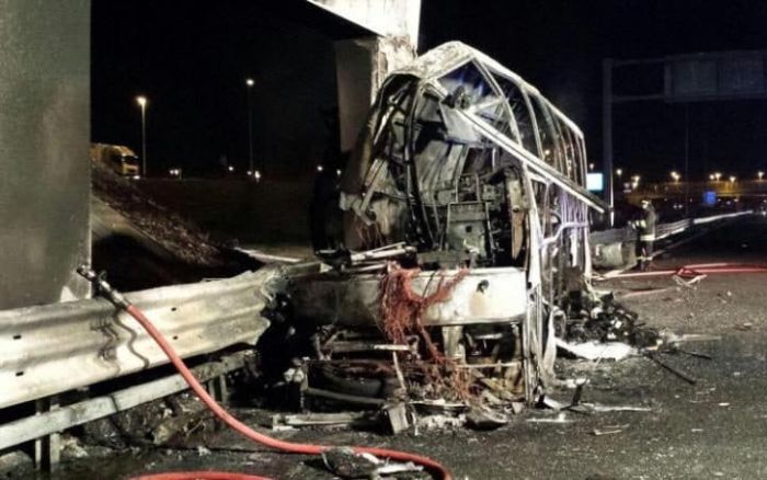 Bus burst into flames on highway ,16 people kills near Verona in northern Italy