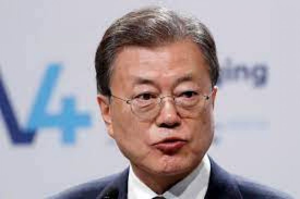 दक्षिण कोरिया के राष्ट्रपति मून जे-इन तीन देशों की यात्रा के बाद लौटे