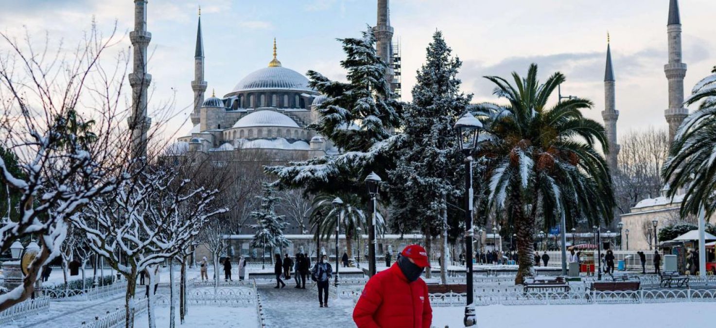 Turkey: Flights and roads are disrupted by heavy snowfall
