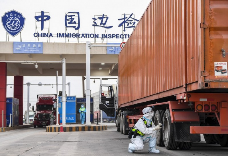 China to step up control over cold-chain food imports amid pandemic