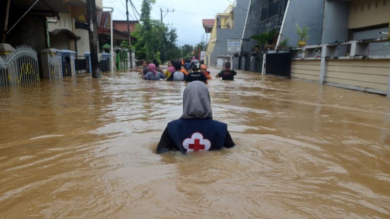 Indonesia floods, landslides: Situation gets worse, death toll climbs to 59