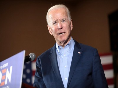 Biden promises one million vaccinations daily in 3 weeks