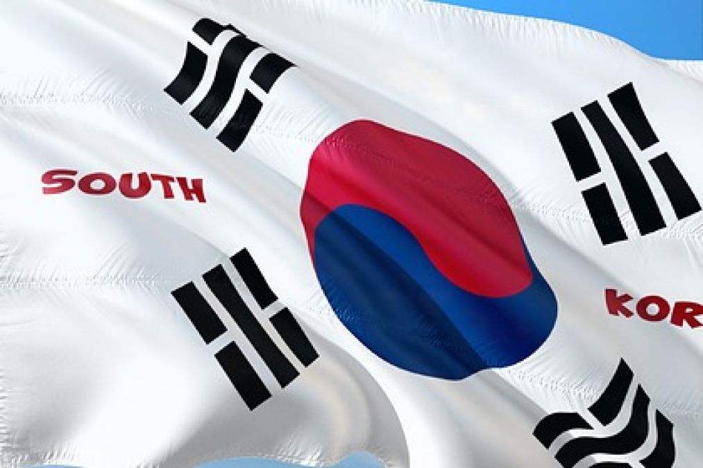 South Korea Foreign Ministry sends to officials to the embassy in Kiev