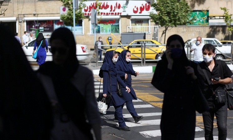 ईरान में कोविड-19 के 21,996 नए मामले