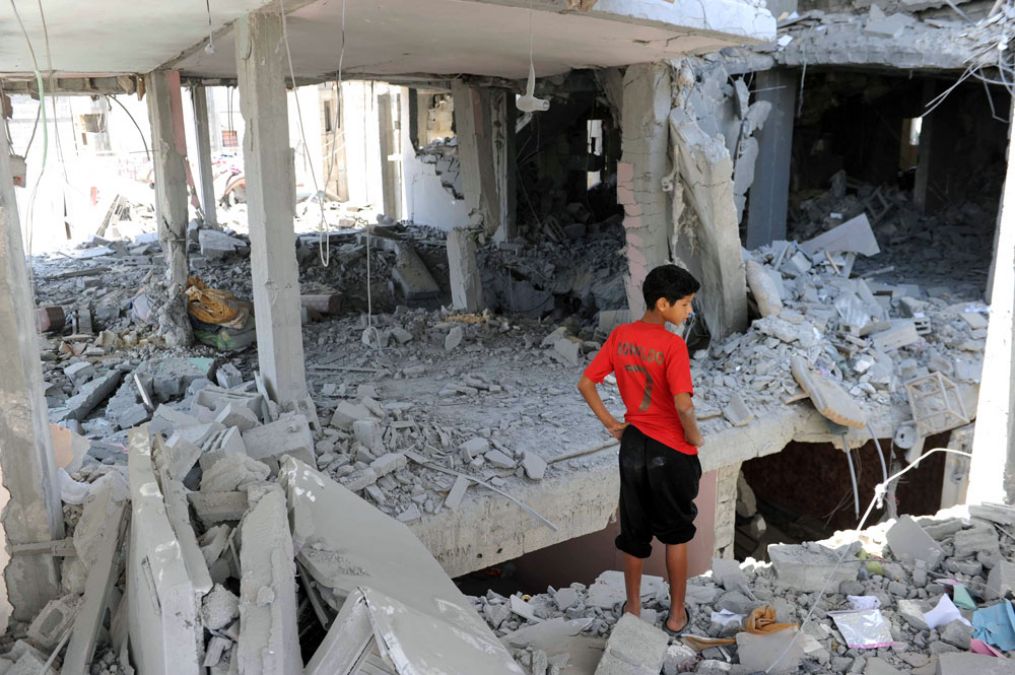 UNRWA ने इजरायल-फिलिस्तीनी संघर्ष से क्षतिग्रस्त गाजा में घरों की मरम्मत में मदद की