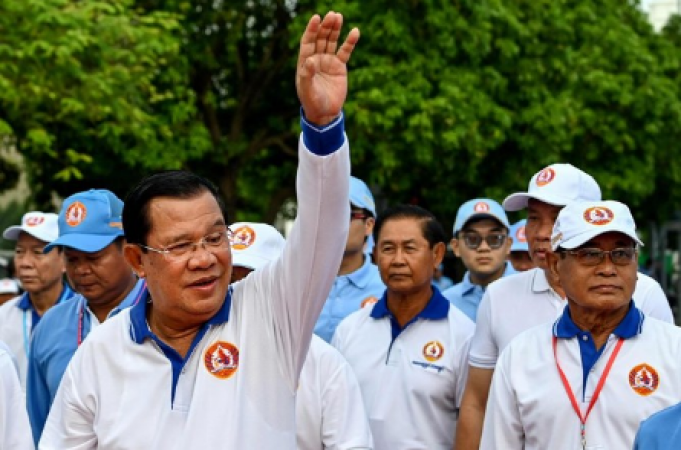 Hun Sen of Cambodia begins his campaign for a largely uncontested election