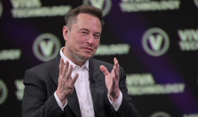 Musk clarifies new Twitter restrictions