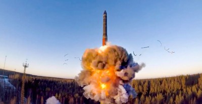 Russia Conducts Drills with Yars Mobile Nuclear Missile Launchers