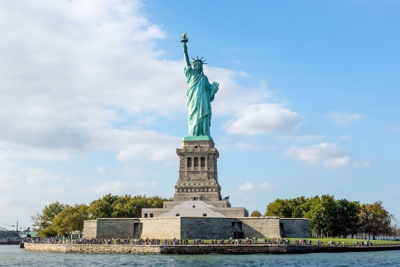 The Torch of the Statue of Liberty will not be Perceived by the Public