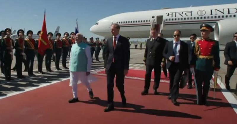 PM Modi Reaches Russia for Prime visit since Ukraine offensive